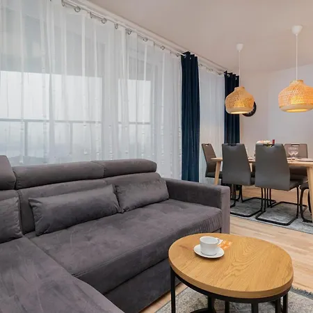 Lux Family Apartment Nadmorskie Tarasy By Noclegi Renters Gdynia Exterior photo