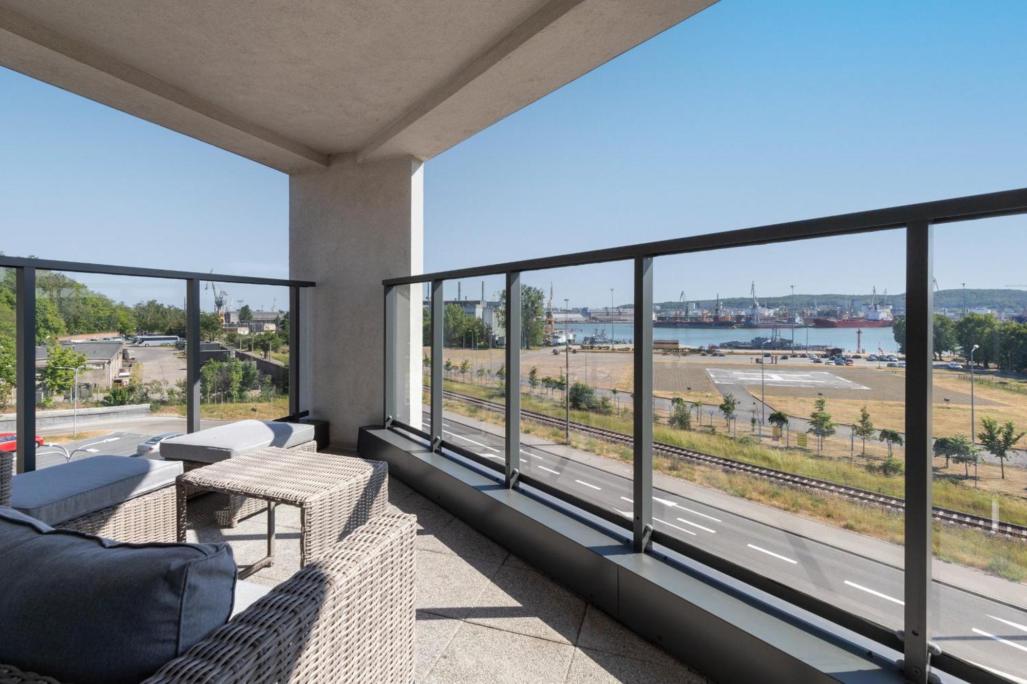 Lux Family Nadmorskie Tarasy By Renters Gdynia